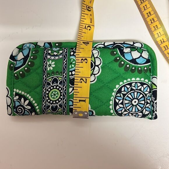 Vera Bradley Bundle Cupcake Hanna Green Hannah and Puccini Pleated Mini - Picture 9 of 11